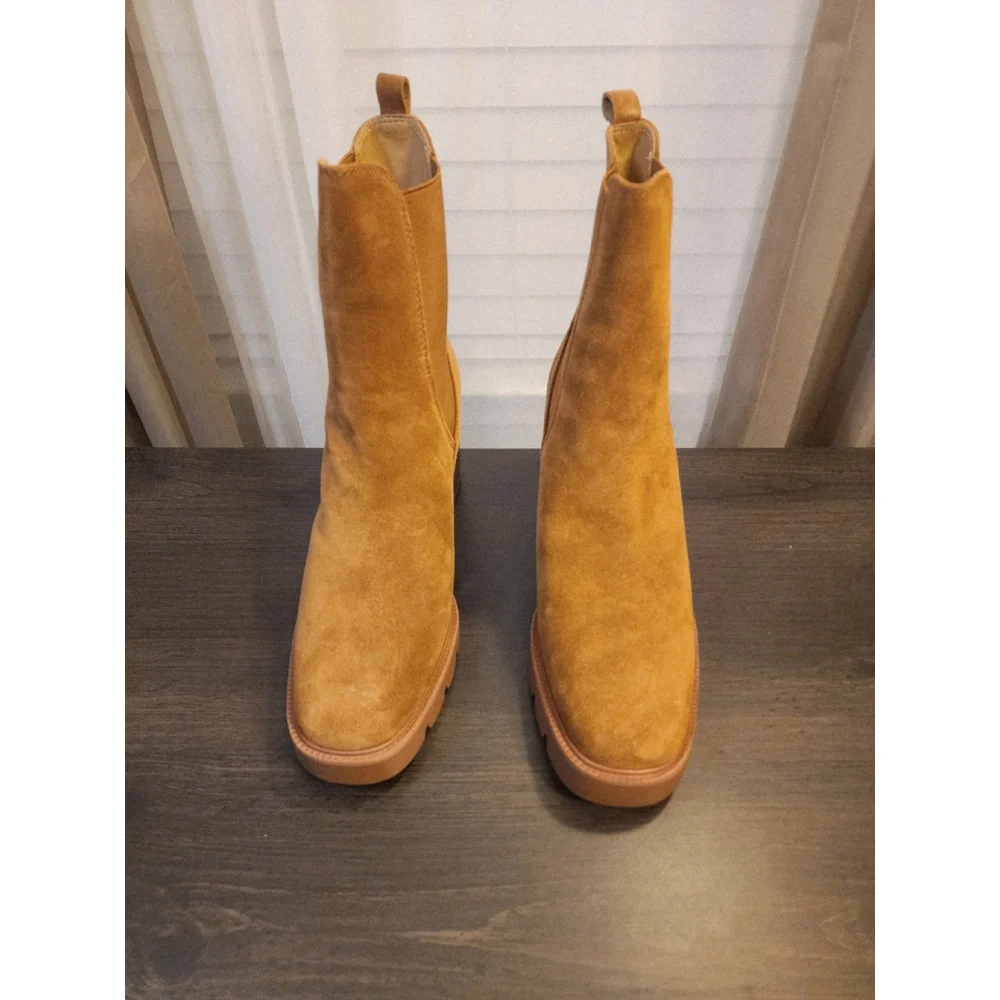 Sam Edelman Suede LEATHER Chelsea Pull On Lug Boots Booties 10.5 M Caramel Brown